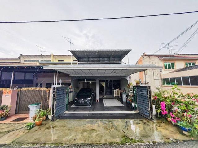 Terraced House for sale in Batu Pahat, Johor
