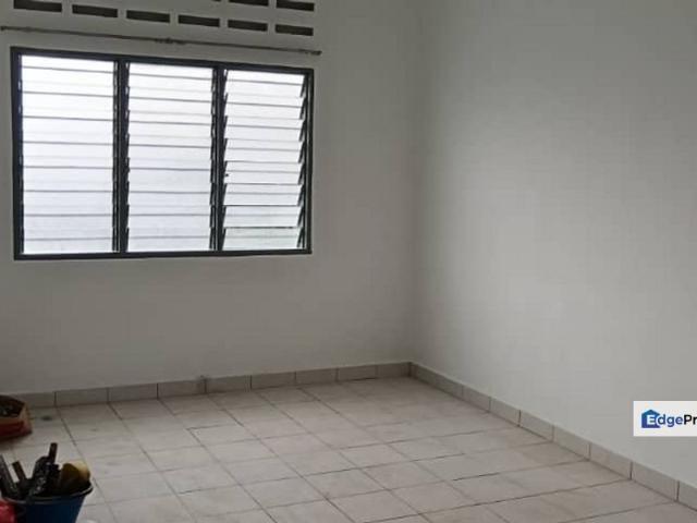 Shop for rent in Langat, Selangor