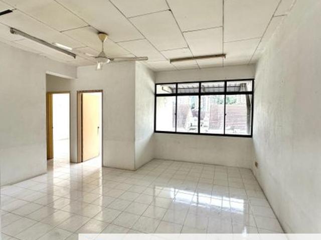 Flat for sale in Mukim 13, Georgetown