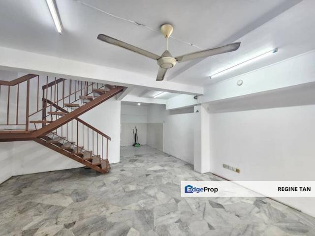 House for sale in Kajang, Langat