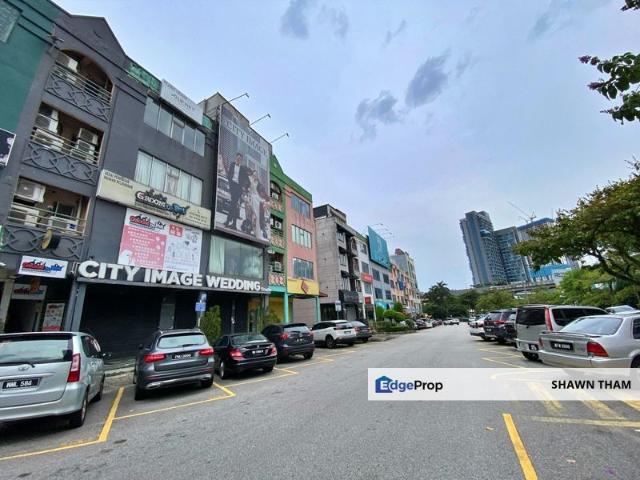 Shop for rent in Country Heights Damansara, Kuala Lumpur