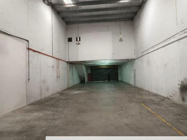 Warehouse for rent in Selayang, Selangor