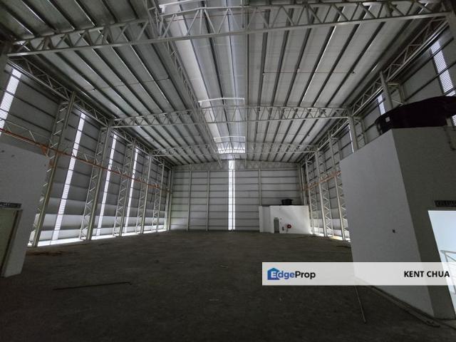 Warehouse for sale in Selayang, Selangor