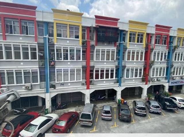 Shop for sale in Selayang, Selangor