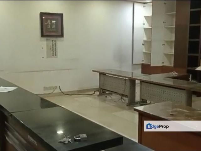 Warehouse for sale in Selayang, Selangor