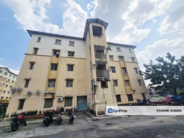 Flat for sale in Selayang, Selangor