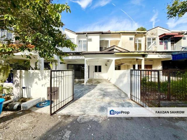 House for sale in Tanjong Sepat, Selangor