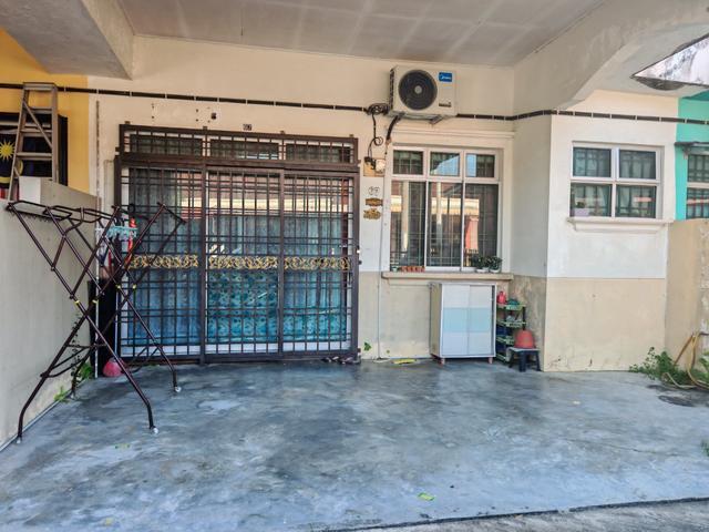 Terraced House for sale in Batu Pahat, Johor