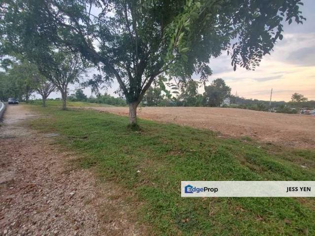 Shop for rent in Kajang, Langat