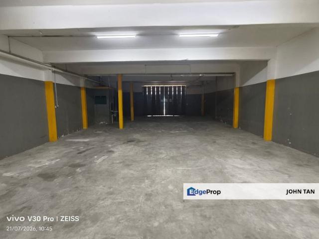 Warehouse for rent in Selayang, Selangor