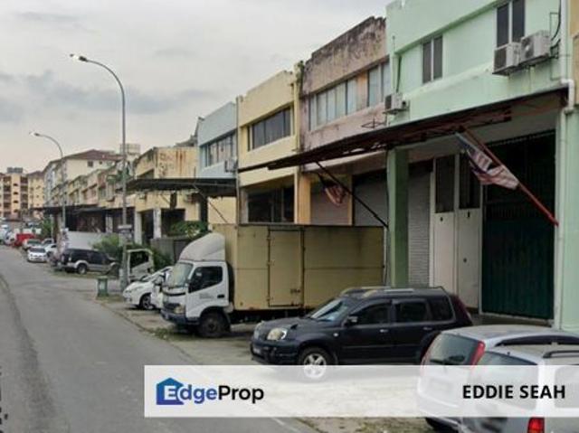 Warehouse for sale in Selayang, Selangor