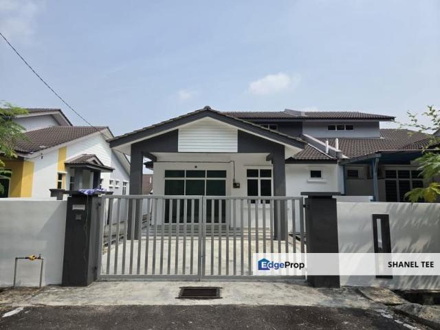 House for sale in Seri Lalang, Johor
