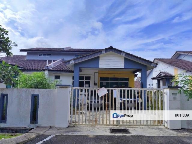 House for sale in Kluang