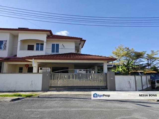 House for sale in Kuching