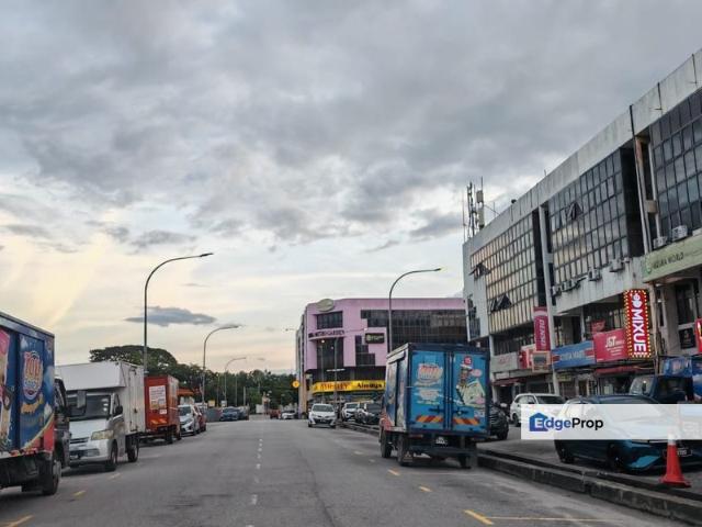 Shop for rent in Selayang, Selangor
