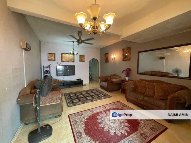 House for sale in Selayang, Selangor