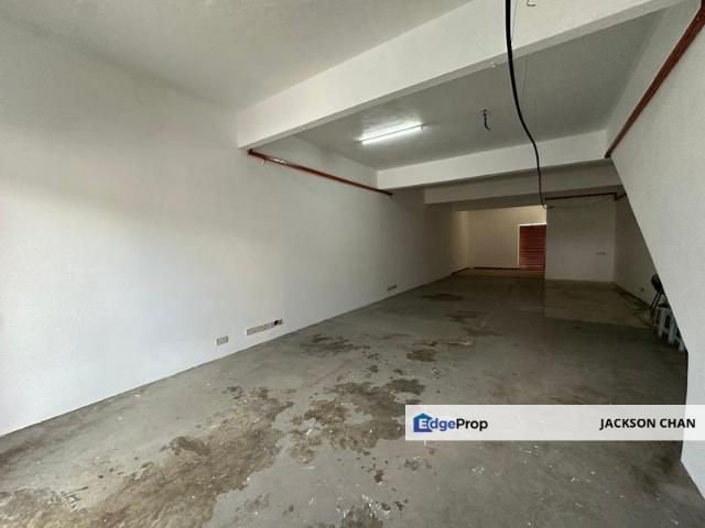 Shop for rent in Selayang, Selangor
