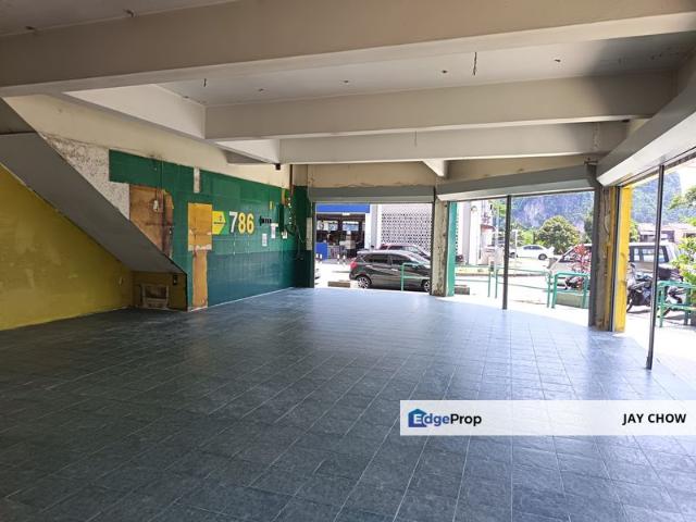 Shop for rent in Selayang, Selangor