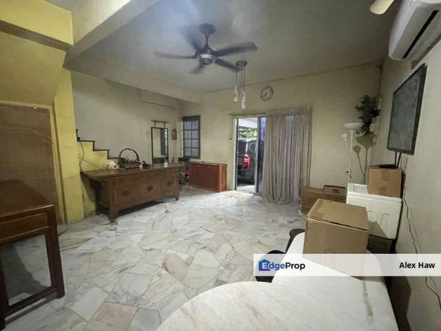 House for sale in Selayang, Selangor