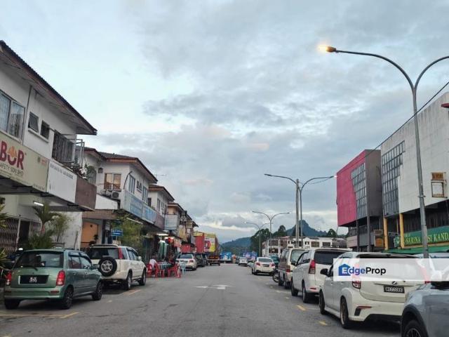 Shop for rent in Selayang, Selangor