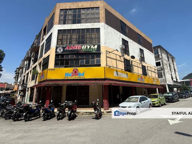 Shop for rent in Selayang, Selangor