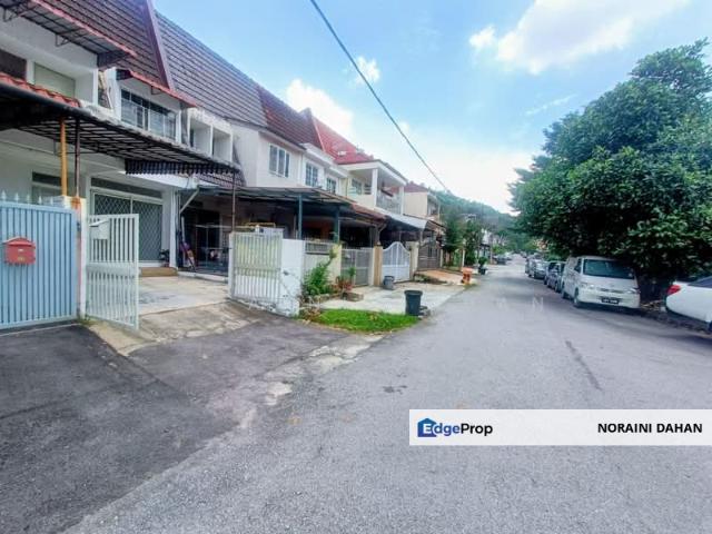 House for sale in Selayang, Selangor