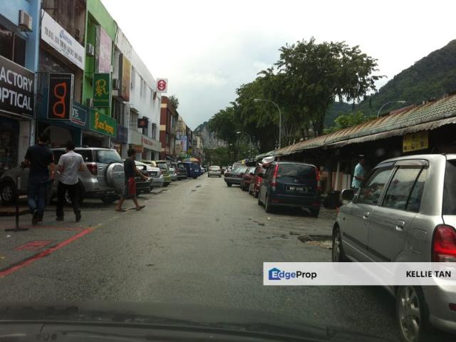 Shop for rent in Selayang, Selangor
