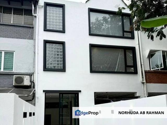 House for sale in Country Heights Damansara, Kuala Lumpur
