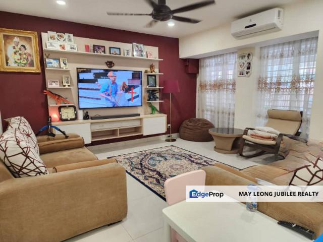 House for sale in Country Heights Damansara, Kuala Lumpur