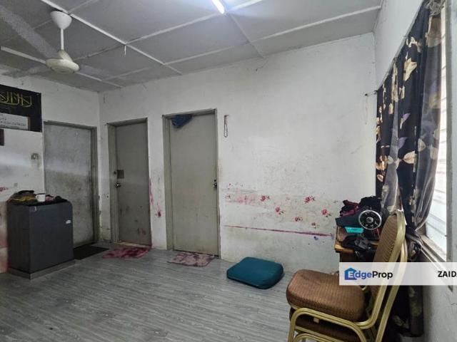 Flat for sale in Kajang, Langat
