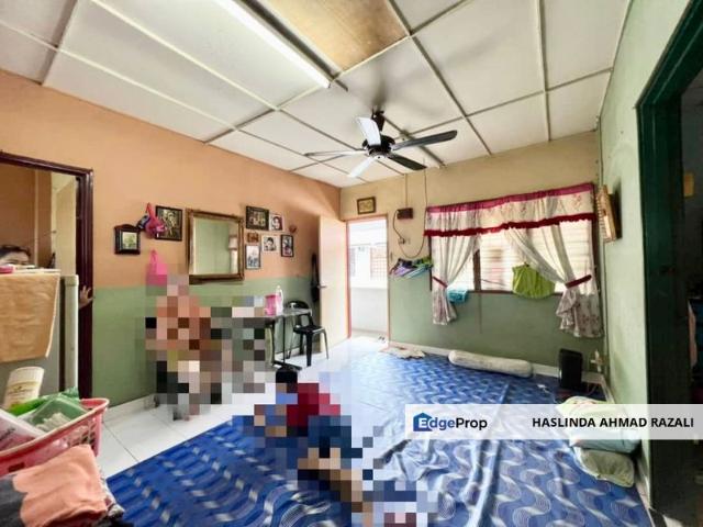 Flat for sale in Kajang, Langat