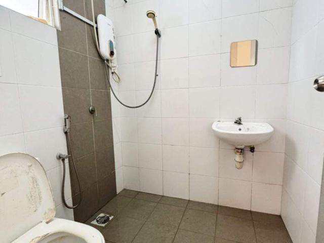 Room for rent in Jenjarom, Selangor