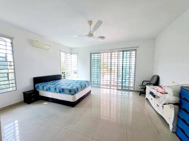 Residential House for sale in Sendayan Village, Negeri Sembilan