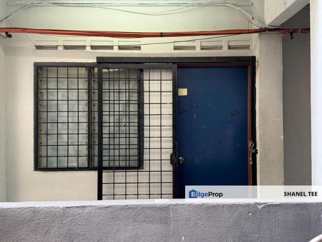 Flat for sale in Kluang, Johor