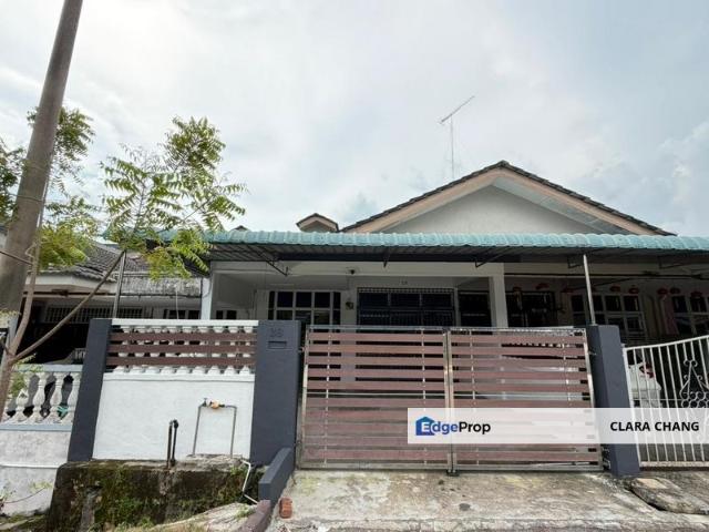 House for sale in Kluang