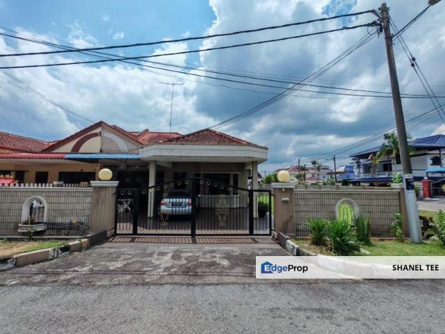 House for sale in Kluang, Johor