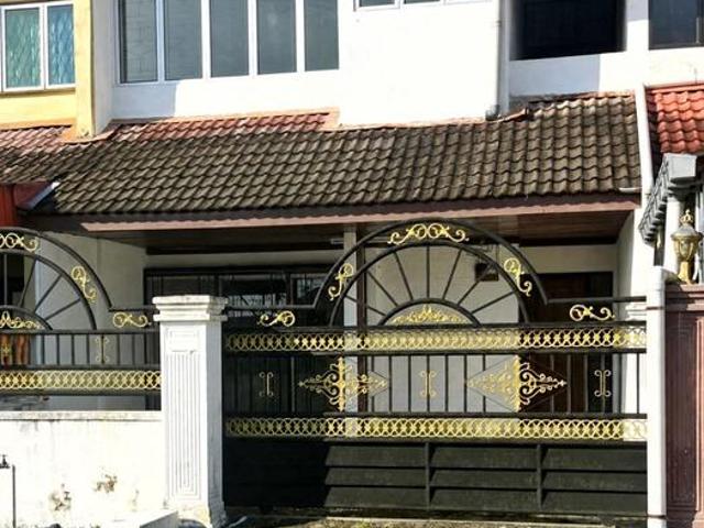 Terraced House for sale in Kluang