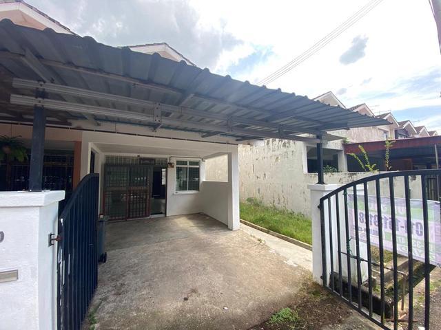 Terraced House for sale in Kluang