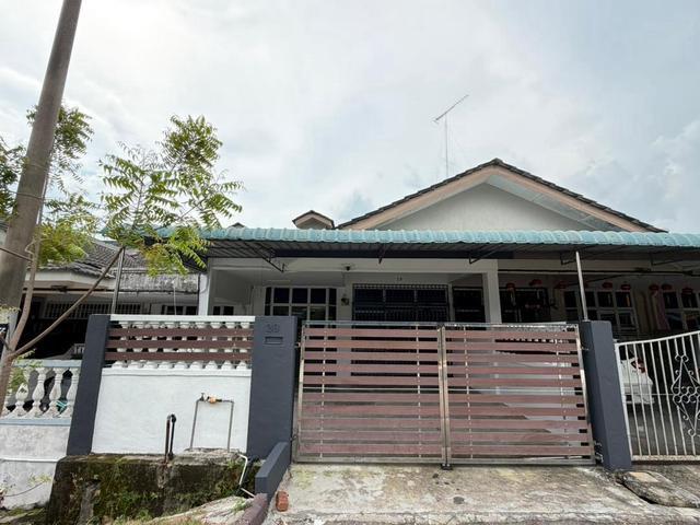 Terraced House for sale in Kluang