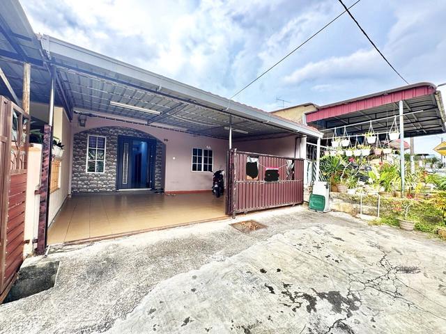 Terraced House for sale in Batu Pahat, Johor