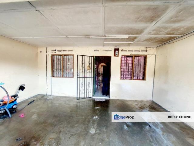 House for sale in Johor