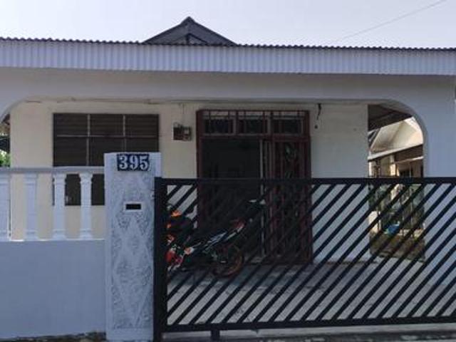 Bungalow for sale in Kluang, Johor