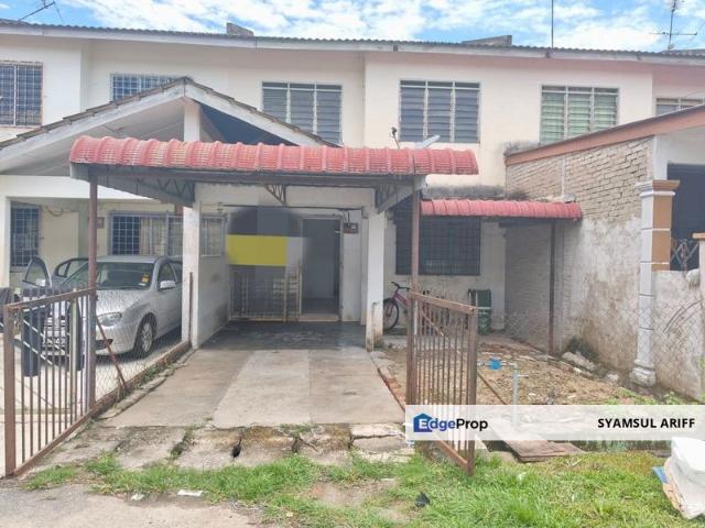 House for sale in Layang-layang, Johor