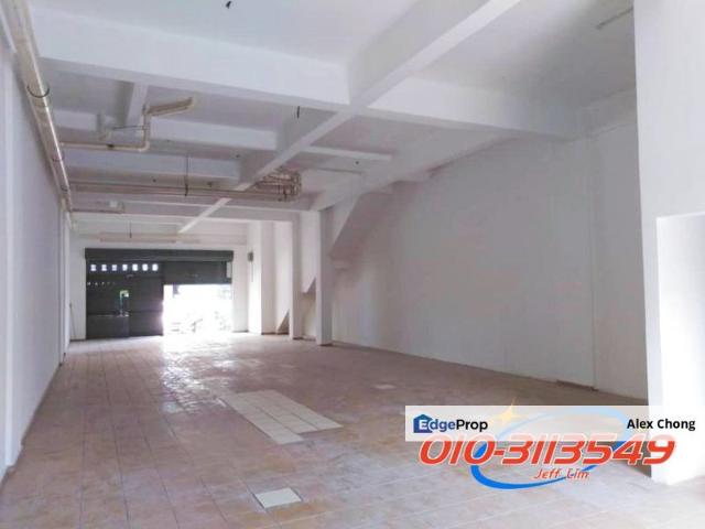 Shop for rent in Petaling, Damansara Damai