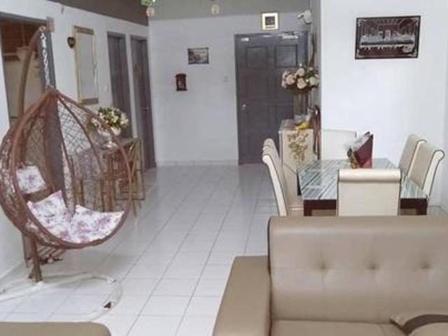 Apartment for sale in Petaling Jaya, Petaling