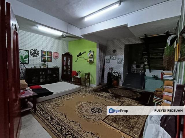 House for sale in Sendayan Village, Negeri Sembilan