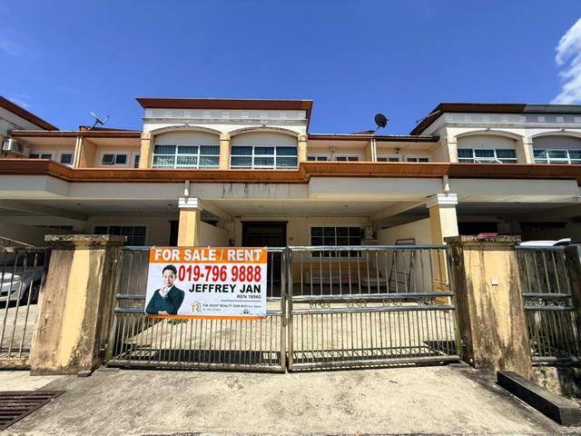 Terraced House for sale in Kuching
