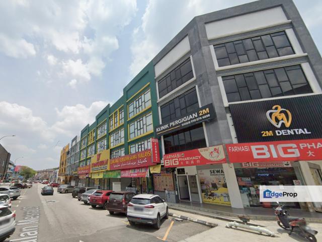 Shop for rent in Alam Impian, Selangor