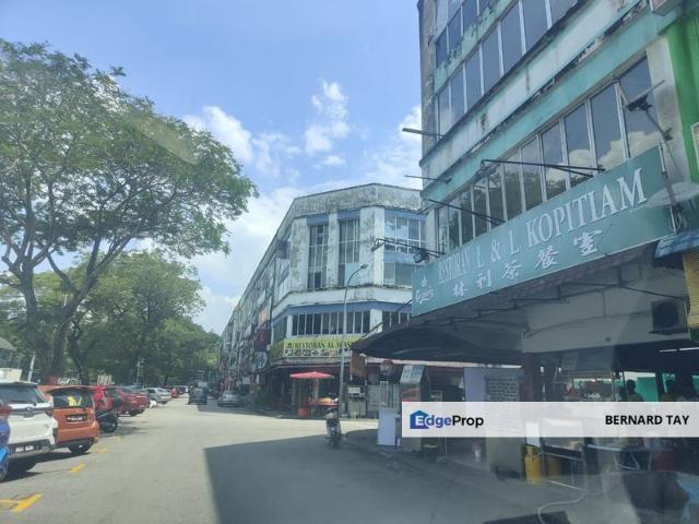 Shop for sale in Alam Impian, Selangor