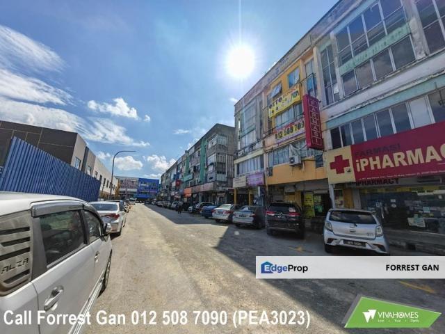 Shop for rent in Alam Impian, Selangor